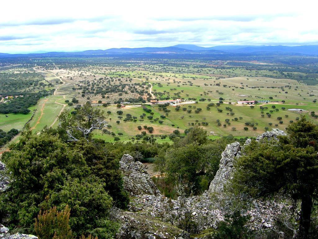 Casa Rural La Sierra De Monfraguee Malpartida De Plasencia Ngoại thất bức ảnh